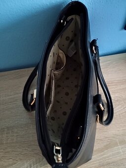 Dvě kabelky - kufřík - 15