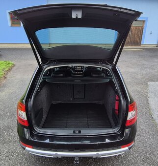 Škoda Octavia 3. Scout 4x4 2.0 TDI 110 KW 2 majitel serv Kni - 15