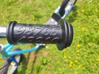 Dětská koloběžka Yedoo WZOOM - 15