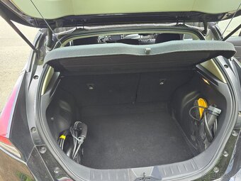 Elektromobil Nissan Leaf 40 kWh, zimní balíček, tep.čerpadlo - 15