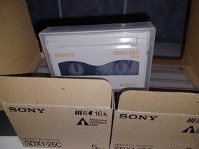Kazety SONY DVCAM PDV124N 7ks, SONY SDX1-25C 10ks - 15