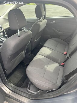 Ford Focus 2011, 1.6 TDCi -  výbavaTitanium - 15