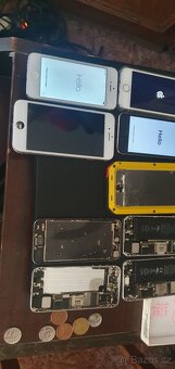 9x Apple iPhone - 15