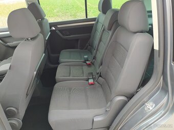 Volkswagen Touran 2.0 TDI, 7 míst, DSG - 15