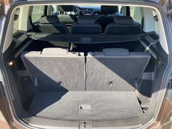 Volkswagen Touran, 2.0TDI 110KW- DSG- LED - 7MIST - 15