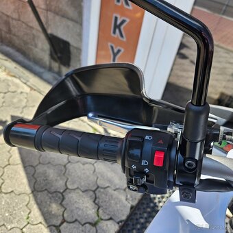 Kawasaki Versys 650, ČR, 1. majitel, 3x kufr, vyšší plexi, - 15