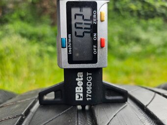 Kompletní letní Alu kola Šk. STRATOS - 205/50 R17 XL - 5x100 - 15
