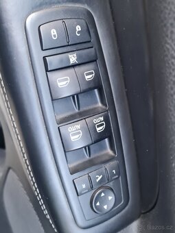 Jeep Grand Cherokee 3.0CRDi 184kW OVERLAND - 15