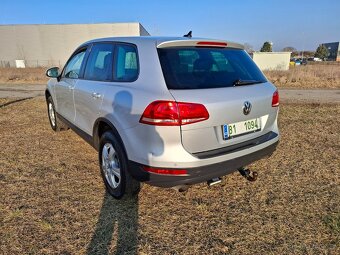 VW Touareg 3.0 TDI Klima Alu Tažné Model Model 2011 - 15