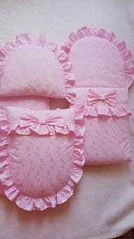 Peřinky do kočárků pro panenky z různých barev-látky Madeiry - 15