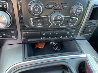 DODGE RAM 5,7HEMI, LIMITED, LPG,RAM BOX - 15