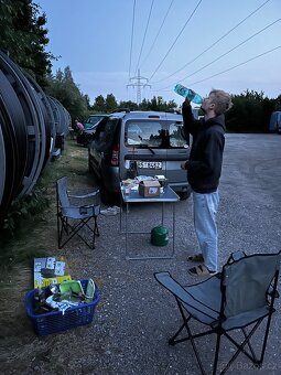 Dacia Logan vestavba na míru MCV 1.6 16V 2010 - 15