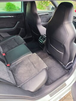Škoda Superb  2.0 TDI - 15