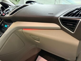 Ford Grand C-MAX 1,0 92kW TITAN KAMERA TAŽNÉ - 15