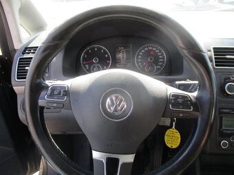 VW TOURAN 1,4CGI 110KW CNG bez koroze 05/2011 - 15