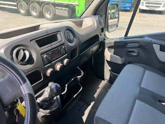 Renault Master skříňoví - 15