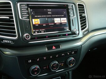 VW SHARAN 2.0 TDI 135KW 7MÍST DSG+F1 NAV ACC FRONT EL.BOČNÍ - 15