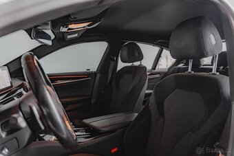 BMW 530d-210kW-xD-Mpaket-HUD-CZ-8xALU - 15