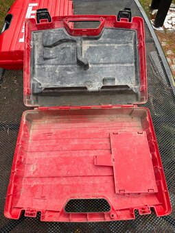 4 kufry HILTI na elektrické nářadí - 15