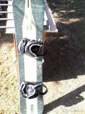 pár SNOWBOARDů dl.130 až 160 + boty 30 až 47 - 15