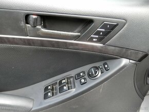 Hyundai ix55 3.0CRDi Premium 4x4, 7míst, Nové v ČR - 15