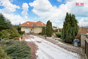 Prodej rodinného domu, 247 m², Srbsko, ul. Lomená - 15
