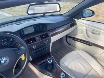 BMW 320d 130 kW CABRIOLET XENON NAVI KŮŽE - 15