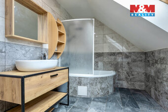 Prodej rodinného domu 130 m², pozemek 537m², Velenka - 15