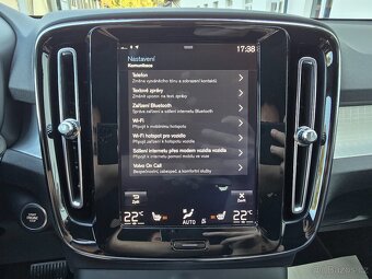 VOLVO XC40 140kW T4 MOMENTUM Automat ČR 2019 LED+NAVI - DPH - 15
