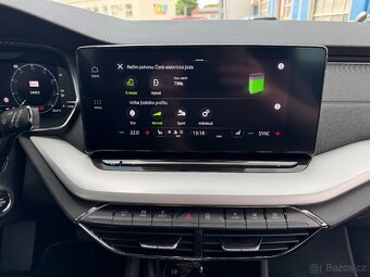 Škoda Octavia 4 iV 1.4 TSI 150kW DSG ACC Head-up Kamera Navi - 15