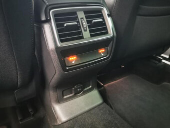 Škoda Karoq DSG 1,5TSI/110kW/Style Plus/tazne/2 sady kol/DPH - 15