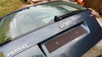Passat b5.5    5 dveře combi LC7V - 15