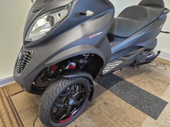 Piaggio MP3 500 hpe Zpátečka LED denní svícení 7/2021 - 15