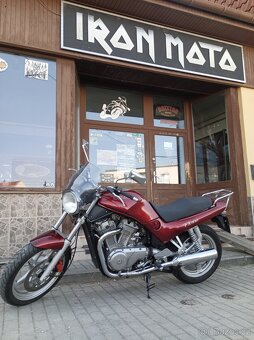 Suzuki VX 800 - 15