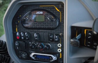 Traktorbagr JCB 3CX Compact 2016, mth 1.390 - 15