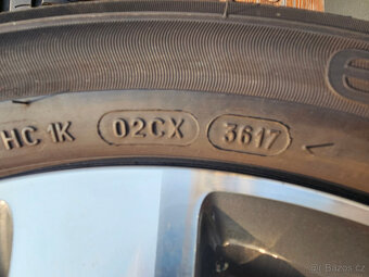 HYUNDAI i20 orig alu sada 195/55/16 TPMS Michelin - 15