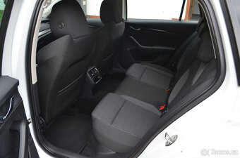 PRODÁM ŠKODA OCTAVIA COMBI IV 2.0TDI 150PS DSG 2022 - 15