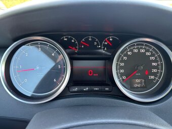 Peugeot 508 SW 2.0 HDi 103kw 1 Majitel - 15