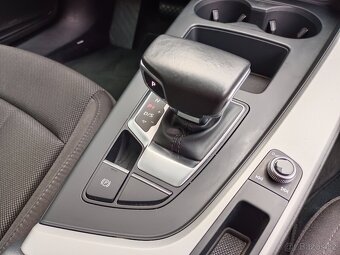 Audi A4 Avant 2.0TDI 140kW Aut. Matrix Press&Drive Qi Tažné - 15