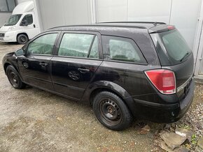 2 kusy Opel Astra combi 1,9 CDTI, 88 Kw, klimatizácia, ťažné - 15