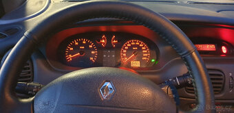 Renault Megane Scenic 1.4i 16V, 70 Kw, R.V. 11/1999 - 15