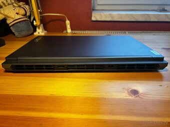 Lenovo Legion 5 / i7-14650HX / RTX 4060 8GB / 32GB DDR5 / 1T - 15