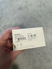 Originální Apple adaptér, kabel, sluchátka a další - 15