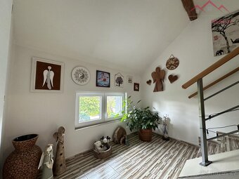 Pronájem ŘRD 5+1 (285 m2) Šafaříkova, Chomutov - 15