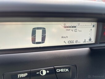 Citroën C4, 1,4 65kW, SERVISKA - 15