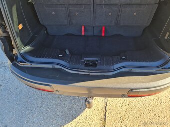 Ford Galaxy,2.0 TDCi,103 kW,7 míst,automat, tažné. - 15