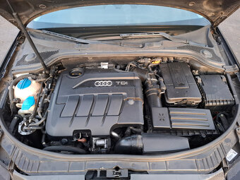 Audi A3 Sportback 2.0TDi 103kW,4x4,aut.klima,senzory - 15
