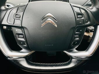 Citroën Grand C4 Picasso 2.0HDi AUT NAVIG LED 7 MÍST KAMERA - 15