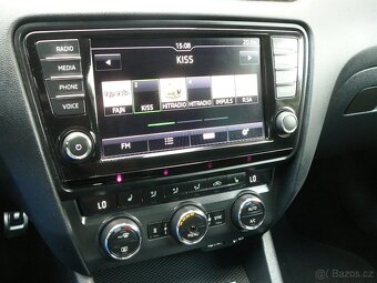 ŠKODA OCTAVIA 3 RS 2.0 TDI 135KW XENONY ACC NAV WEBAS KAME - 15
