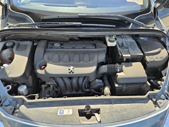Peugeot 307 2.0 16V XR Présence - 15